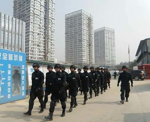 保安员证和辅警考试哪个更难？